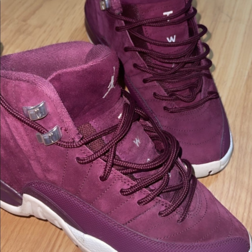 COPY - Jordan 12 Retro Bordeaux